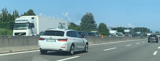 A8, lunghe code tra Busto e Castellanza