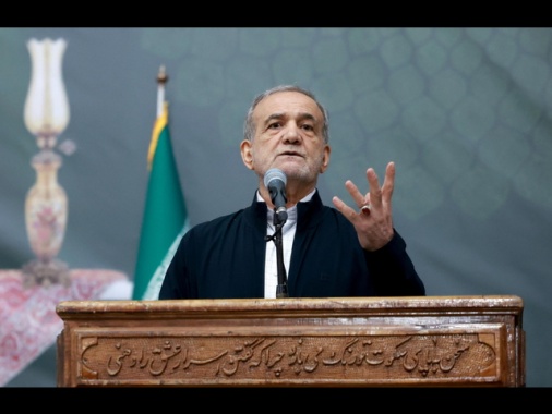 Iran, 'pronti a risolvere i problemi con gli Stati Uniti'