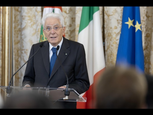 Mattarella, neo-protezionismo incide su mercati e economia