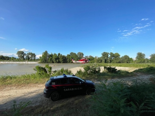 Messi in salvo i ragazzi bloccati sull'isolotto sul Piave