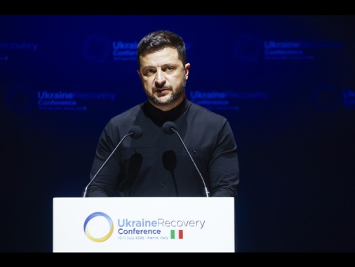 Zelensky, serve piano Marshall per ricostruzione Ucraina