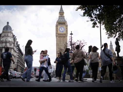 Il pil britannico delude le attese, -0,1% a maggio