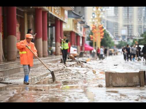 Cina, 4 morti e 8 dispersi nell'Hebei per forti piogge e frane