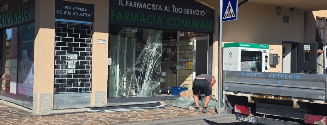 Gerenzano, spaccata notturna in farmacia