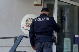 Shopping con carte di credito rubate: presi