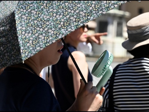 Domenica massime di 40 gradi a Firenze, 39 in Emilia e a Terni