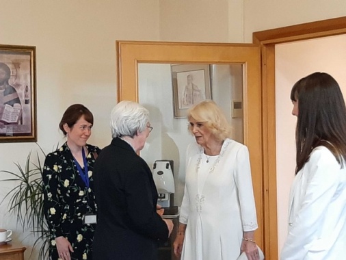 Camilla alle sorelle dedite a donne nel mondo, 'mi sento umile'