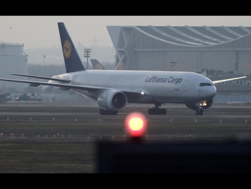 Cresce del 4% fatturato Lufthansa, ma aumentano anche i costi