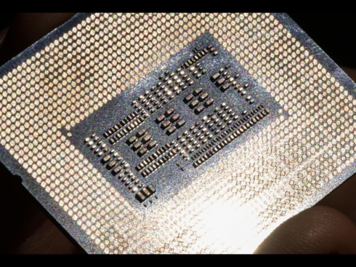 Con i chip la produzione industriale Giappone sale del 2,2%