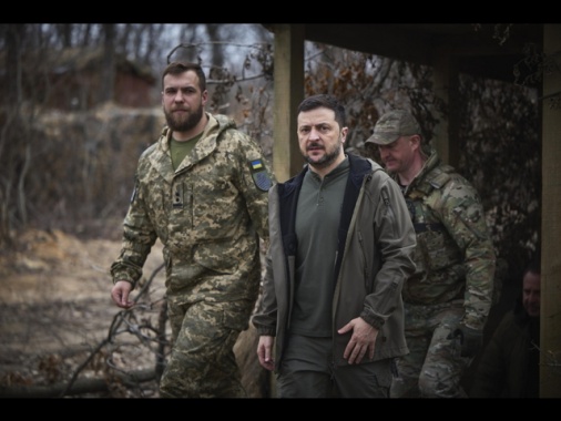 Zelensky, 'a Pokrovsk soldati ucrani non sono circondati'