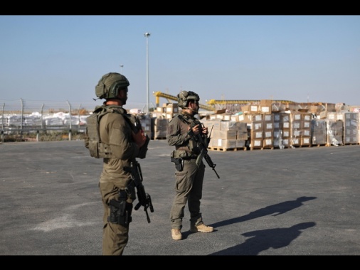 Israele chiude i valichi di Kerem Shalom e Al-Awja