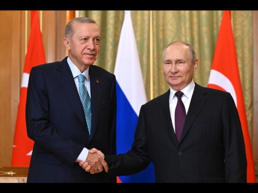 Erdogan ha annunciato che parlerà con Putin lunedì