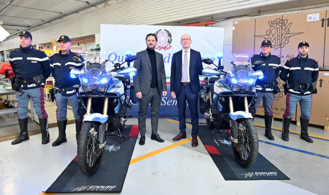 Moto MvAgusta contro lo spaccio nei boschi