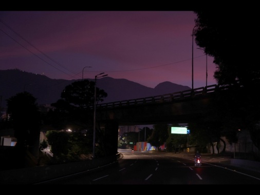 Ministro esteri Venezuela, 'confermiamo vittime civili e militari'