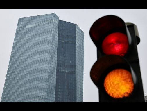 La Bce lascia i tassi invariati al 2%