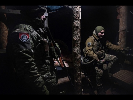 Kiev, 'con i massicci raid la Russia ignora gli sforzi di pace'