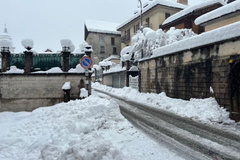 Fiocchi anche nel Vco: blackout e disagi per la neve