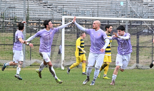 Scontro playoff Rhodense-Legnano