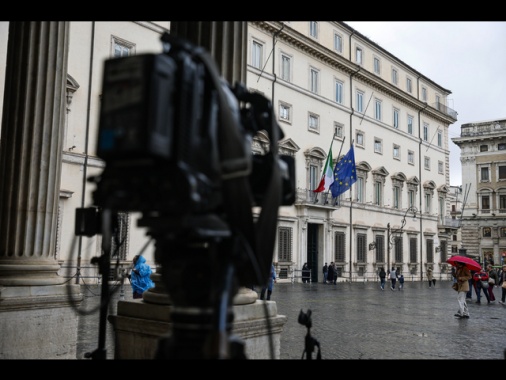 Fonti Chigi, governo al lavoro per prorogare il taglio delle accise
