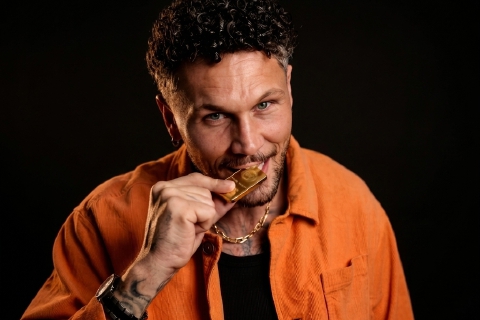 In tv Mr. Oro svela tutti i segreti del metallo più prezioso