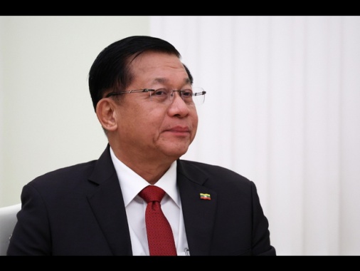 Il Parlamento del Myanmar elegge presidente il capo della giunta golpista