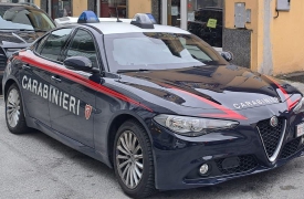 Ruba nel “compro oro”, denunciata dipendente