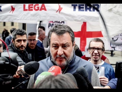 Lega, chi vota ha sempre ragione, da Orbán lezione di democrazia