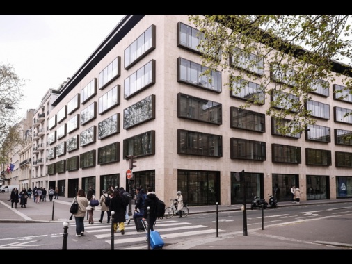 Utili e ricavi sopra le attese, per Goldman miglior trimestre in 5 anni