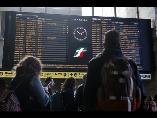 Guasto linea A/V, circolazione sta tornando alla normalità