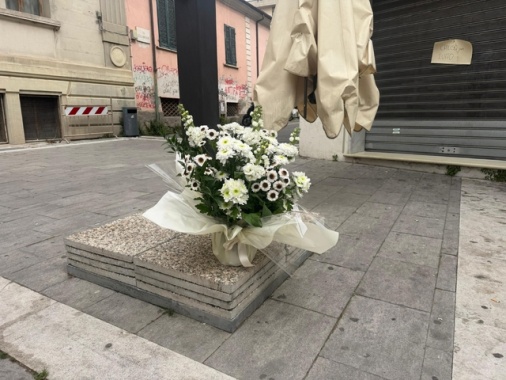 Ucciso a Massa, un indagato 'non l'ho sfiorato', l'altro 'vittima dato testata'