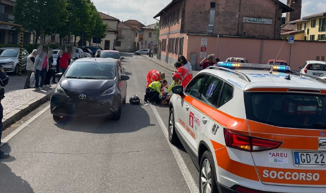 Travolta da un'auto, anziana in prognosi riservata