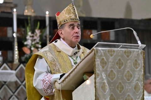 Busto Arsizio: “Beati i nonni” con Delpini