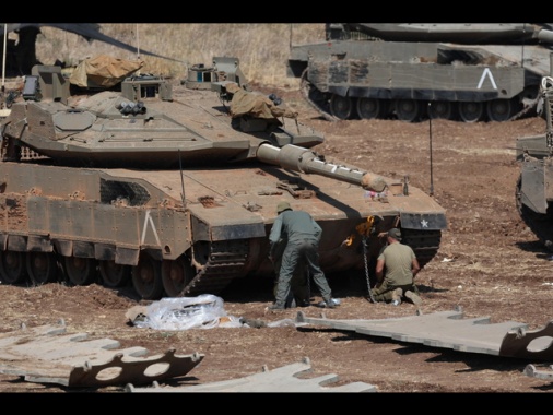 Idf, 'primi raid contro Hezbollah dopo il cessate il fuoco in Libano