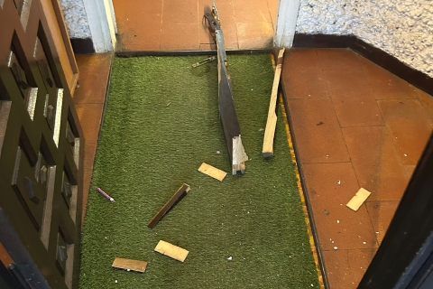 Ladri astemi al Galpa Beach di Gavirate