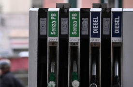 Sequestrati 10mila litri di gasolio alterato