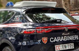 Sorpreso sotto casa dell'ex compagna: arrestato 27enne