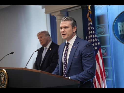 'Il segretario della Marina Usa è stato licenziato, tensioni con Hegseth'