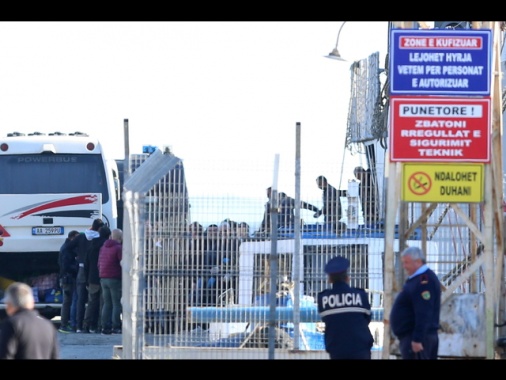 Avv. Corte Ue, 'cpr in Albania conformi, ma tutelare diritti migranti'