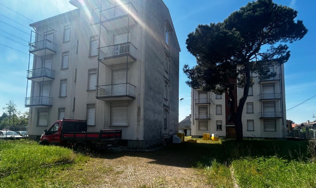 Ferno, sgombero in via Diaz