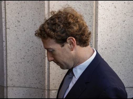 Wsj, Meta effettuerà 8.000 licenziamenti a maggio, 10% forza lavoro