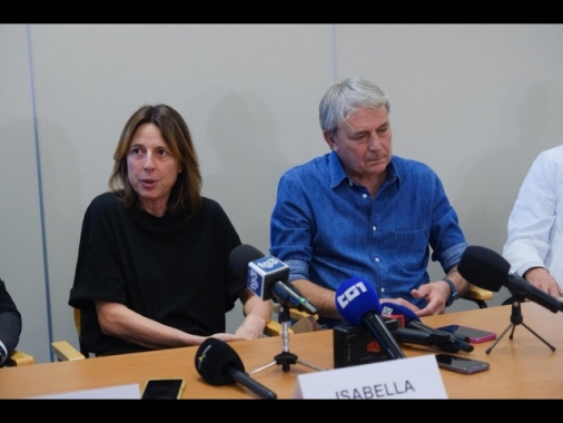 Crans-Montana, la 15enne Elsa esce dalla terapia intensiva dopo 58 giorni