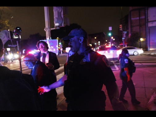 Polizia, 'presto per il movente, aggressore alloggiava nell'hotel del gala'