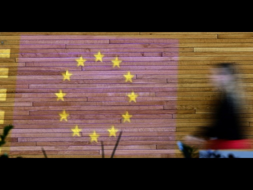 L'Europarlamento chiede legge Ue sullo stupro basata su assenza di consenso