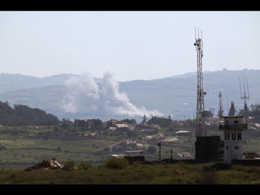 Libano, nove morti tra cui due bimbi in raid israeliani nel sud