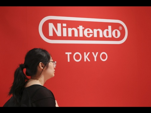 Nintendo, dazi e chip pesano su utili, alza i prezzi della Switch