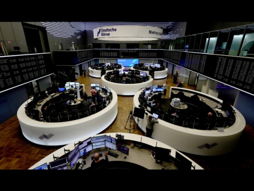 Borsa: l'Europa apre in netto calo, si guarda al Medio Oriente