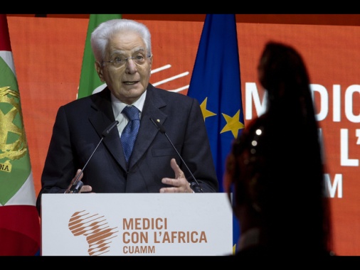 Mattarella ai medici di Modena, grazie per quello che fate
