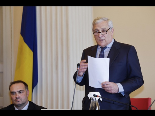 Tajani convoca ambasciatore Israele, 'video contro ogni tutela dignità umana'
