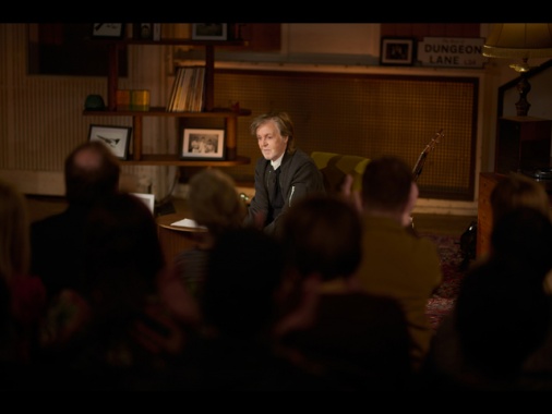 'The Boys of Dungeon Lane', McCartney canta il mondo prima dei Beatles