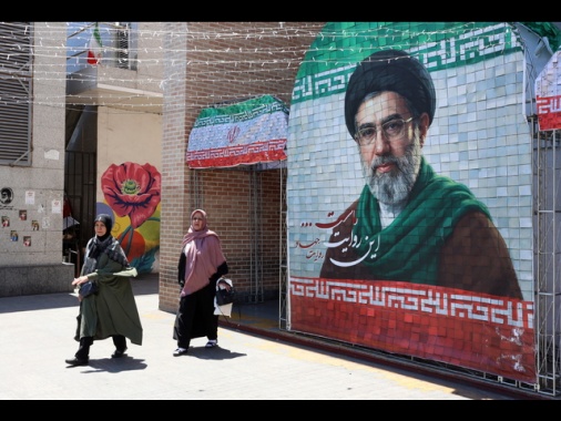 Khamenei, Usa e Israele hanno subito una bruciante sconfitta